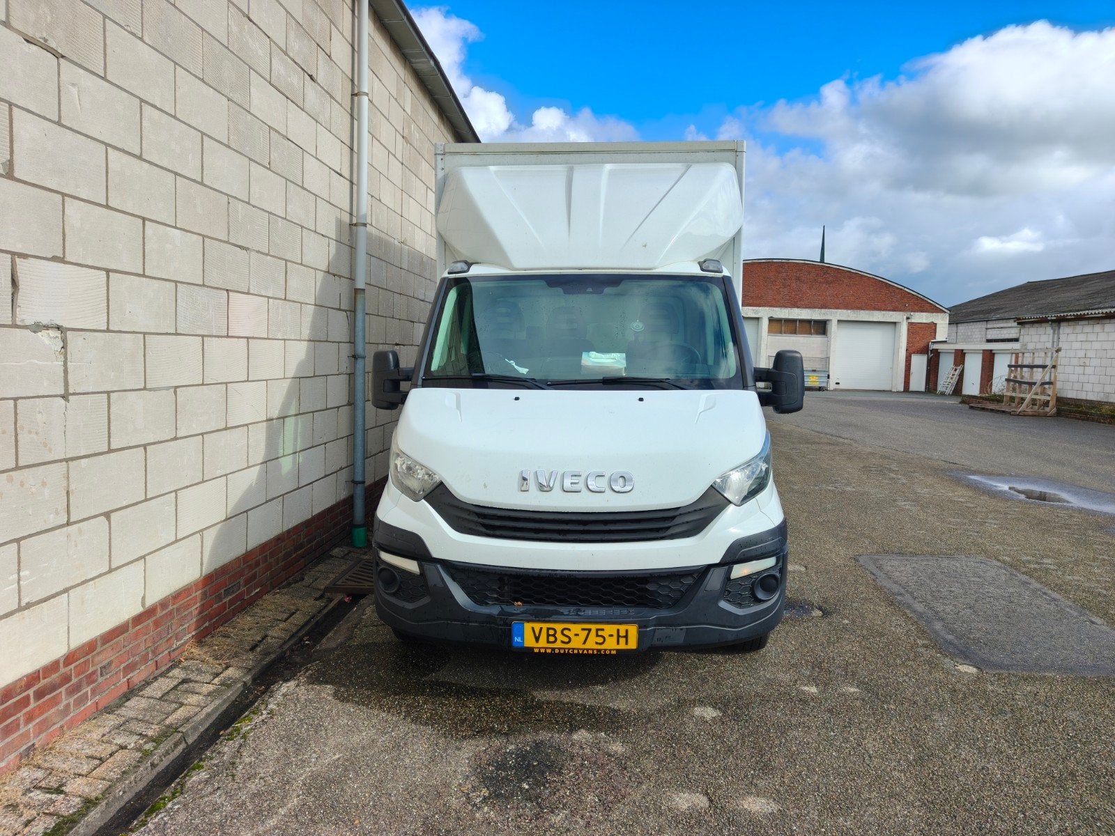 Iveco Daily 2017 € 12500 ex, 13 km/l, Achterwielaandrijving, Iveco, 2770 kg