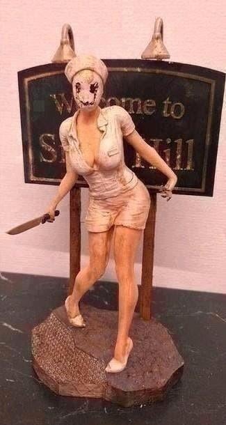 Silent Hill nurse en Billboard, Ophalen, Nieuw