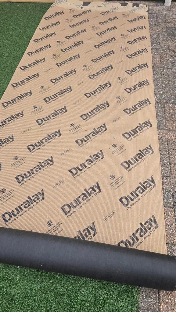 Tapijt ondervloer rubber duralay 5mm, Huis en Inrichting, Stoffering | Vloerbedekking, Ophalen, Gebruikt, 25 tot 50 m², Beige