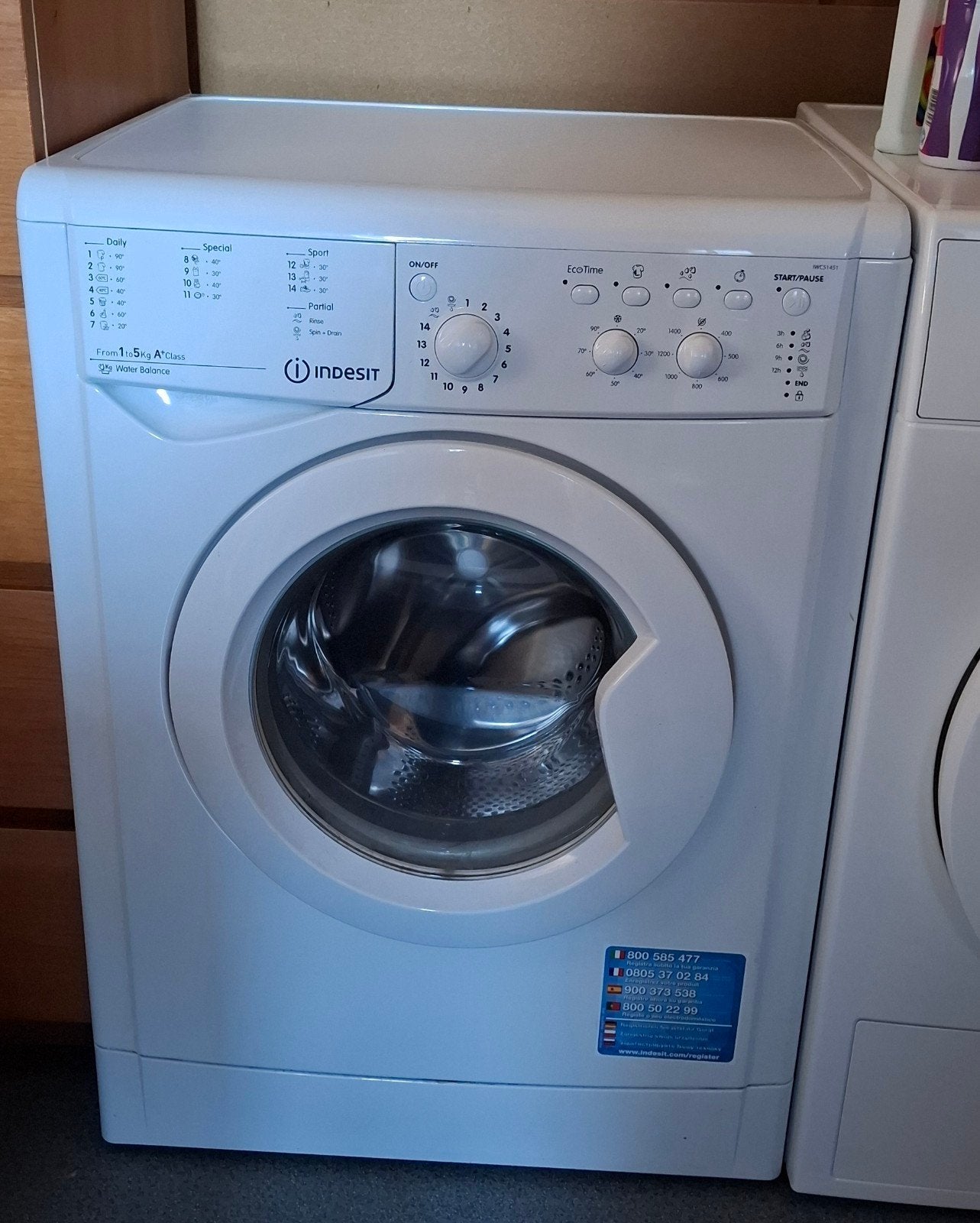 Indesit wasmachine 5kg, Ophalen, 1200 tot 1600 toeren, Gebruikt, 4 tot 6 kg