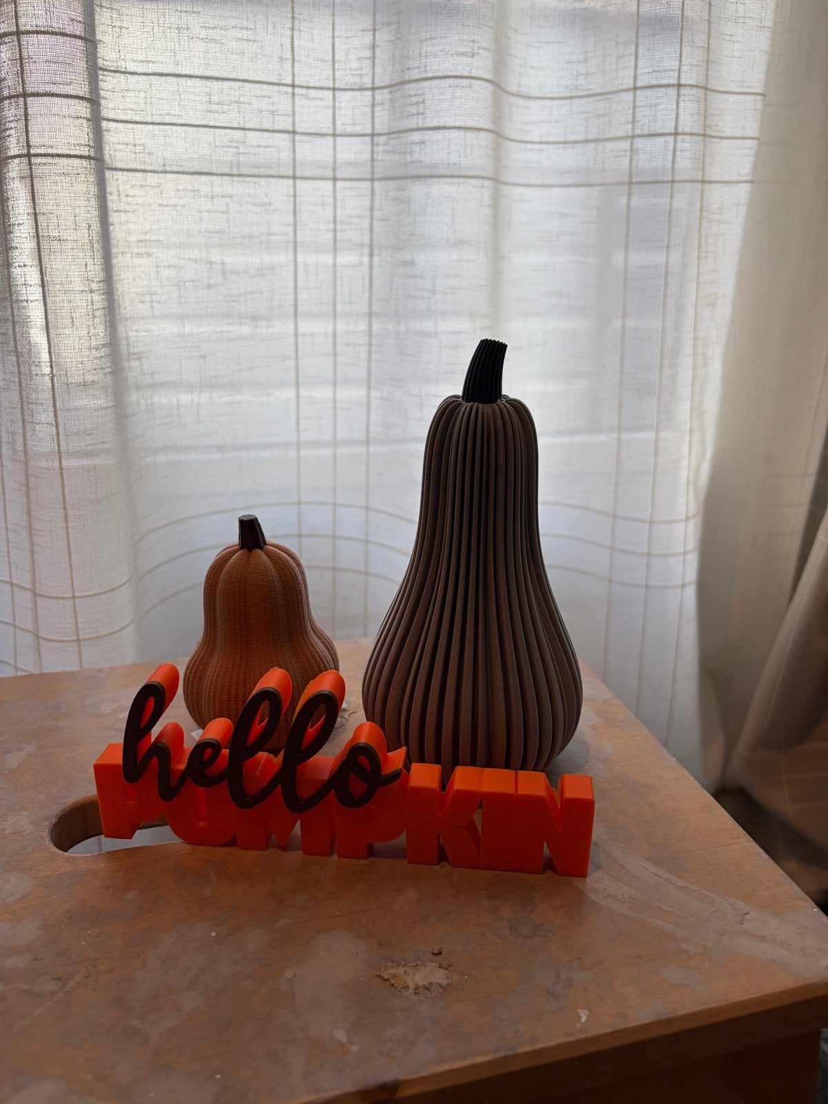 Herfst decoratie: Pompoenen met 'Hello Pumpkin' woordbeeldje, Overige stijlen, Nieuw, Kunststof, Ophalen of Verzenden