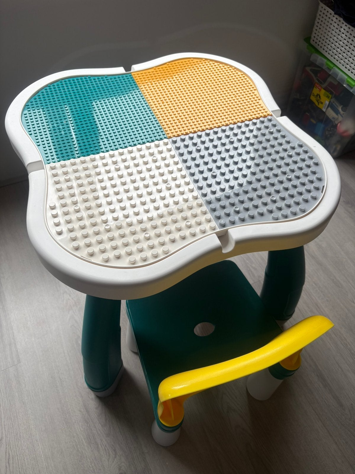 Lego tafel, Kinderen en Baby's, Speelgoed | Duplo en Lego, Ophalen, Zo goed als nieuw, Duplo