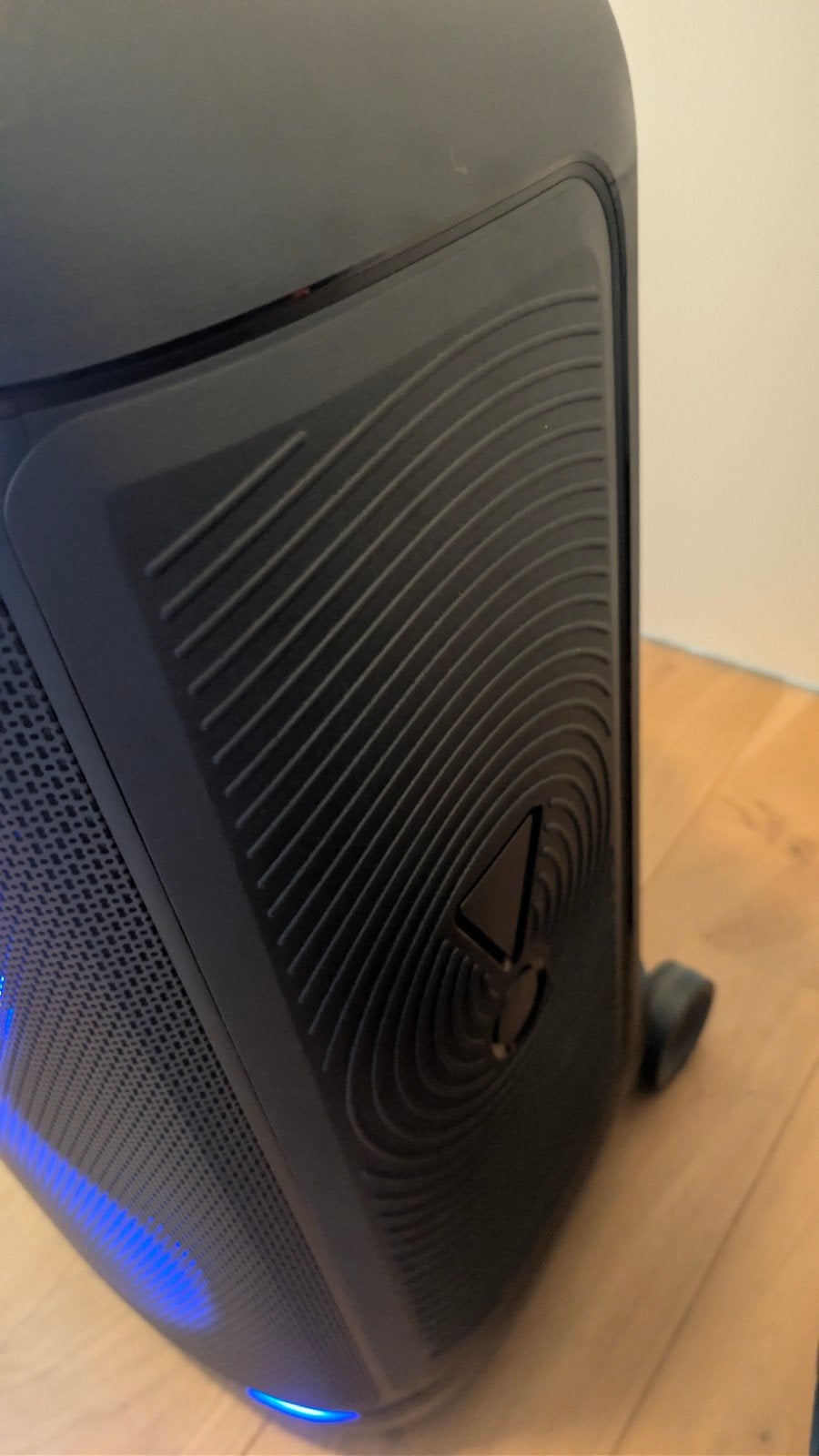 Foto 6 van Jbl partybox 520, met lader + doos, inruil mogelijk