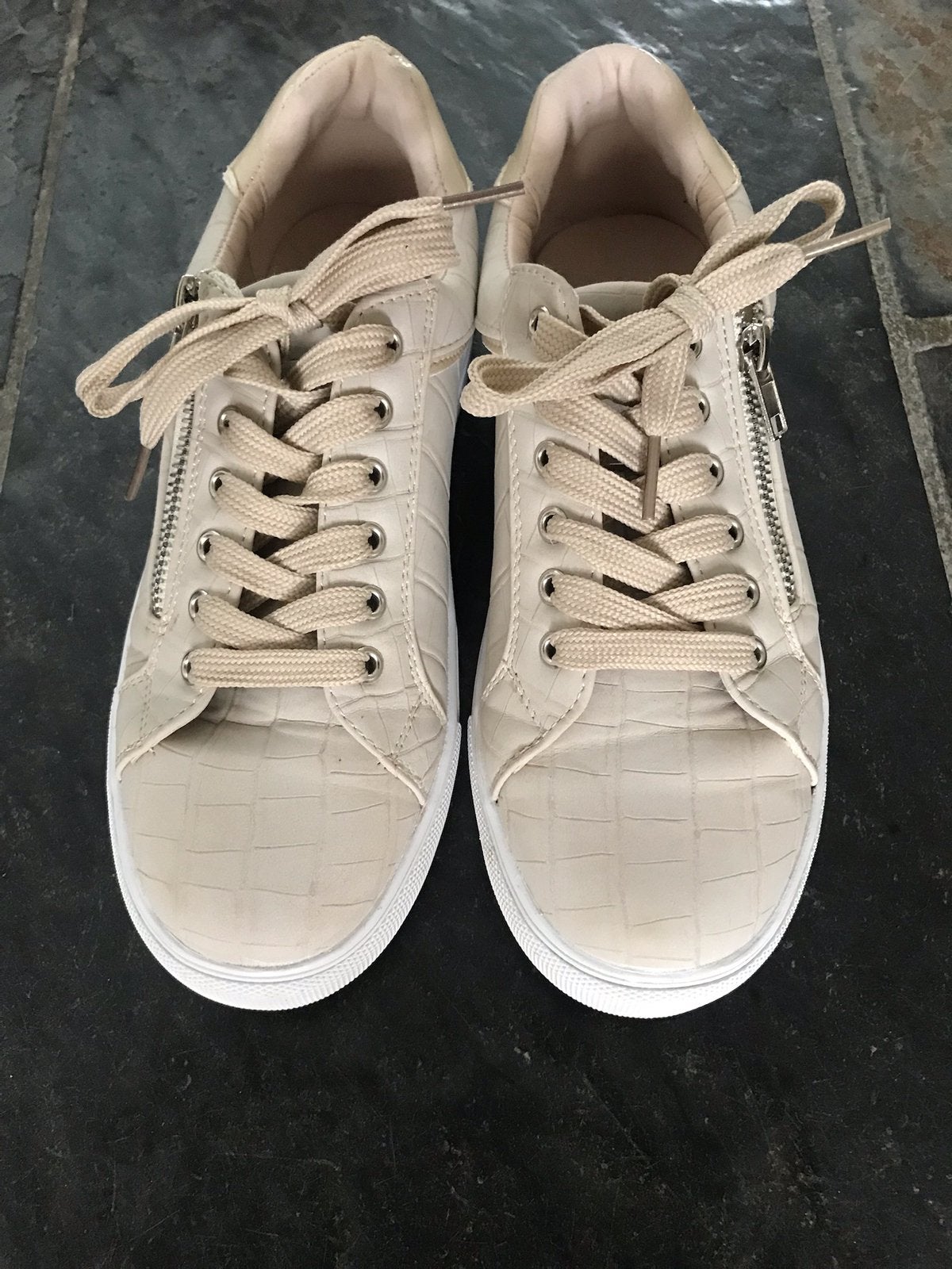 Sneakers maat 38, Ophalen of Verzenden, Zo goed als nieuw