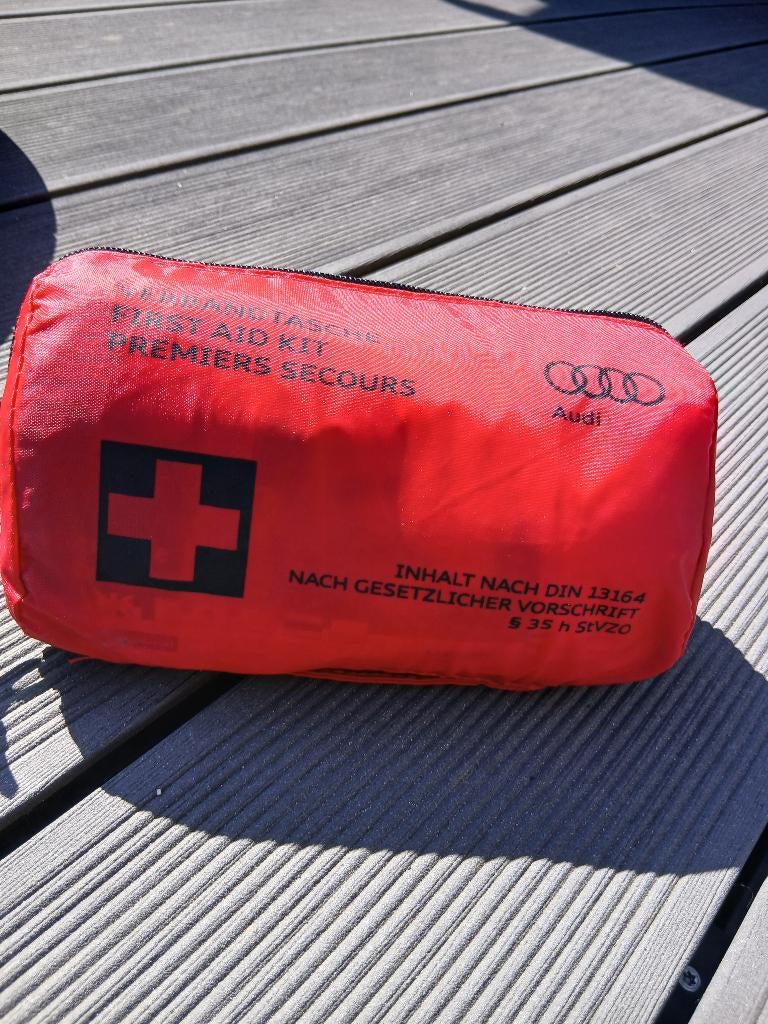 Audi EHBO set, Ophalen of Verzenden, Nieuw