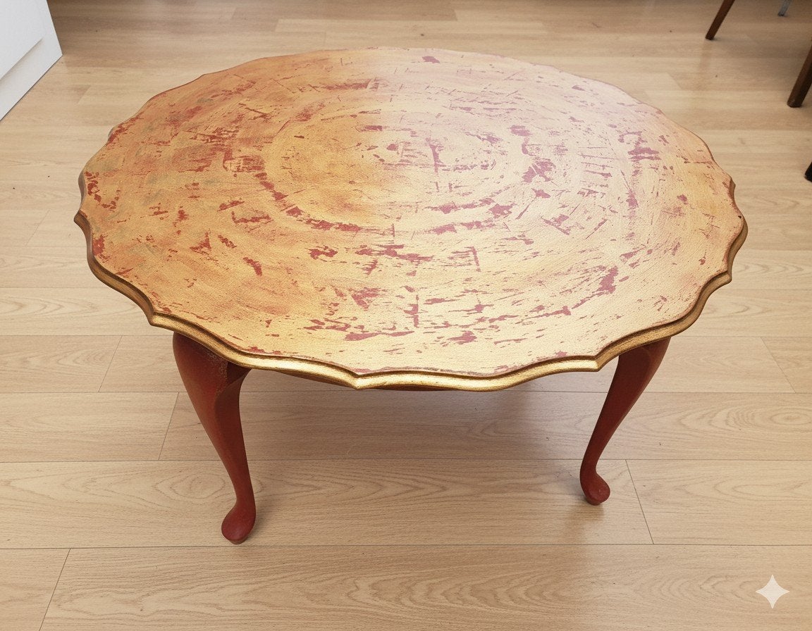 gerenoveerde ronde Ludwik salontafel, rood en goud upcycle, Antiek en Kunst, Antiek | Meubels | Tafels, Ophalen
