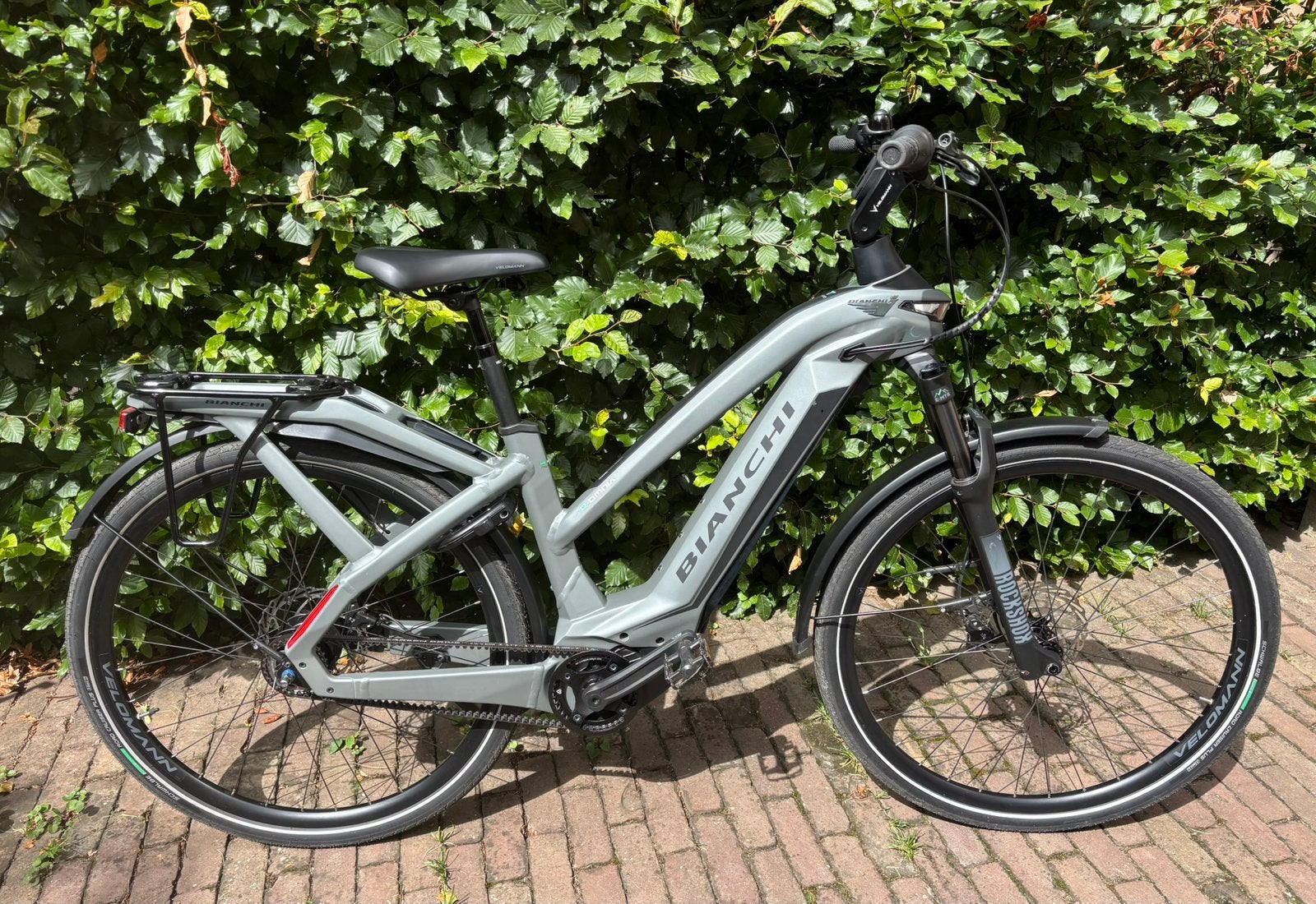 Bianchi E-Omnia T-Type E-Bike mixed maat M grijs Bosch, Ophalen, Zo goed als nieuw, 50 km per accu of meer, Overige merken