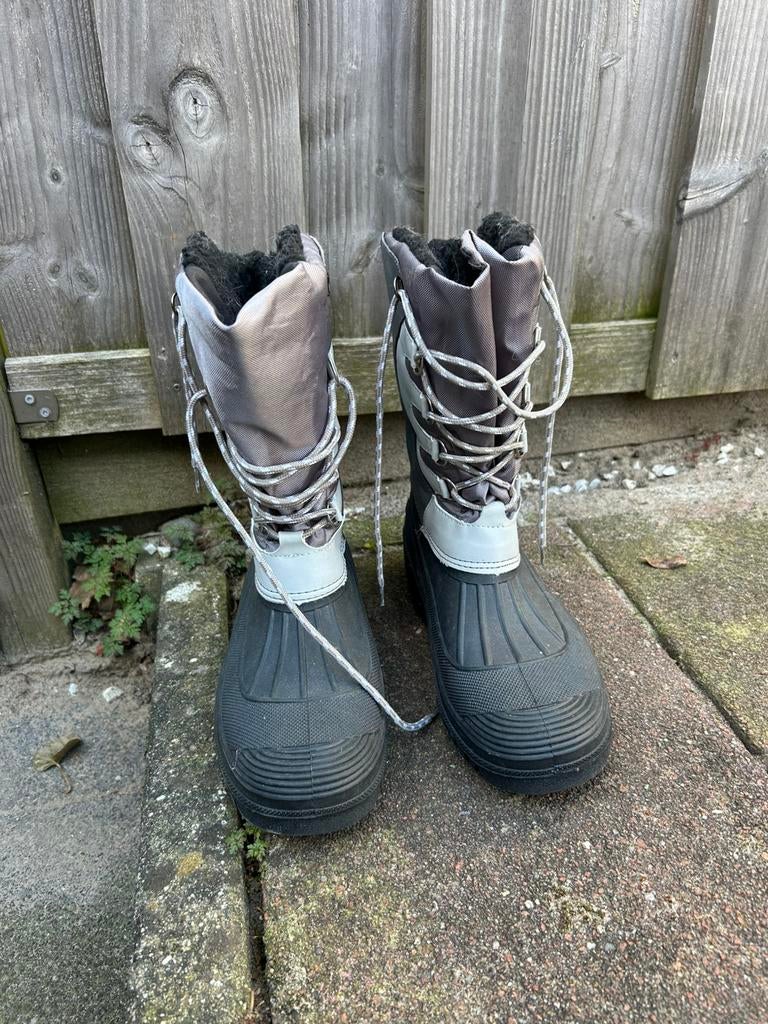 Snowboots maat 42, Ophalen of Verzenden, Zo goed als nieuw, Overige maten, Overige typen