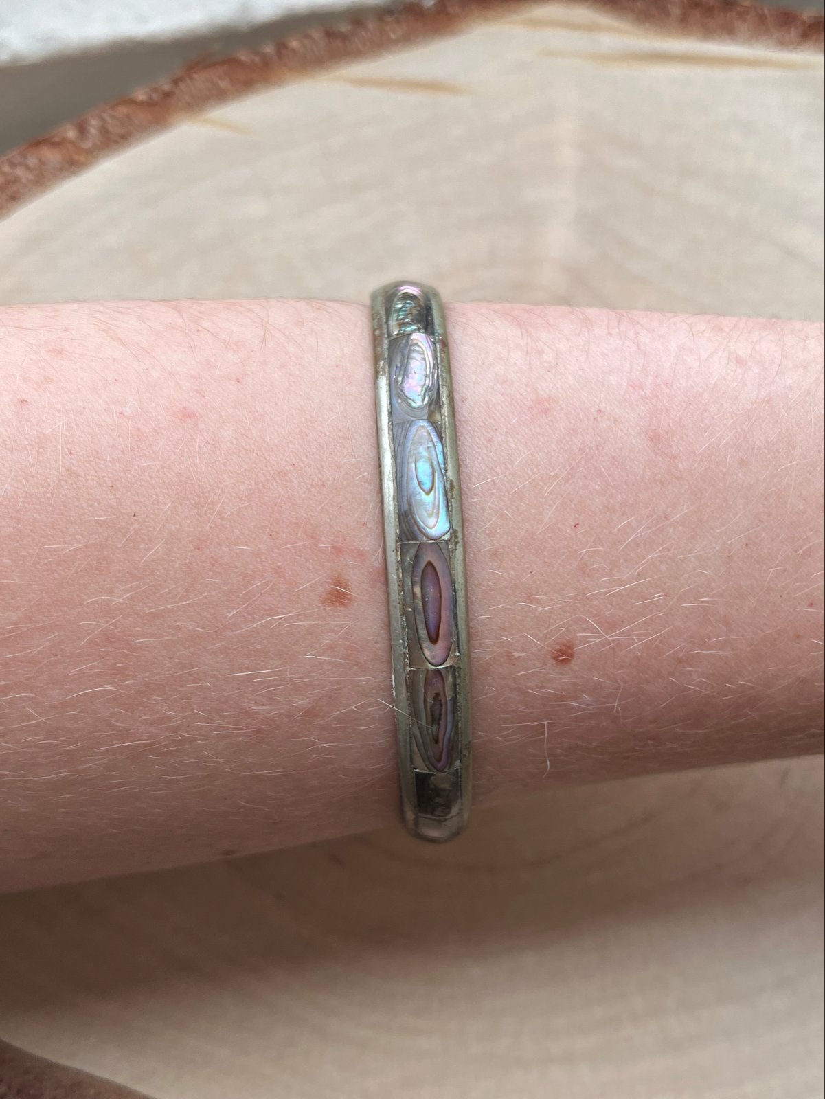 Vintage Bangle Armband met Abalone Schelpen - Hecho en Mexic, Verzenden, Gebruikt, Overige kleuren, Overige materialen