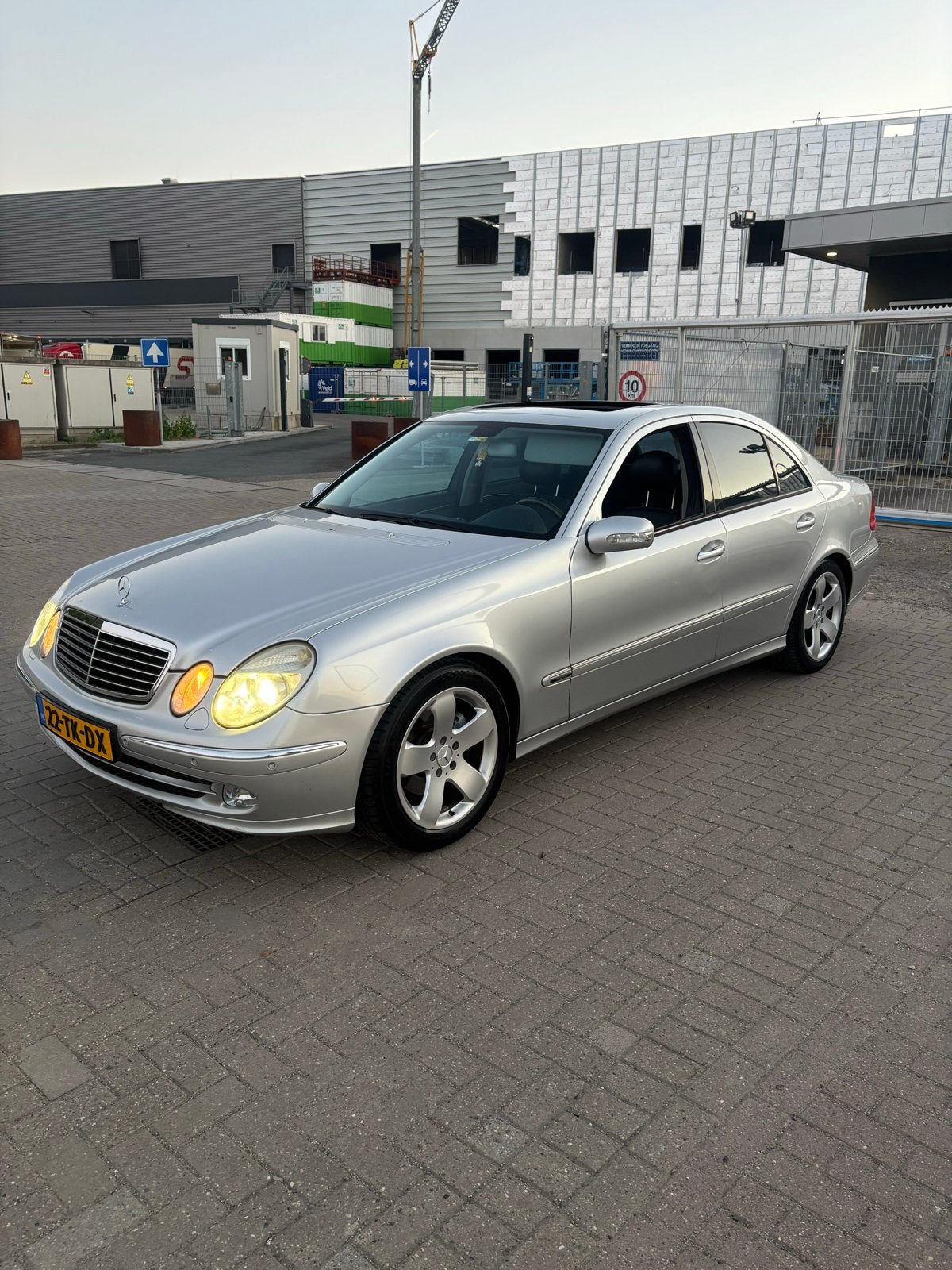 Mercedes e320 cdi 320 cdi Avantgarde/Schdak/Leder/Xenon/Navi, 197 €/maand, 3222 cc, Diesel, 1740 kg