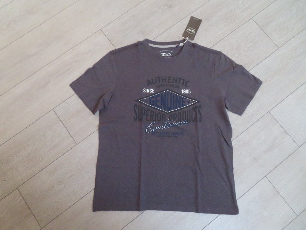 T-SHIRT, GRIJS met tekst opdruk (MAN'S WORLD) mt XL (NIEUW), "Man's World, Ophalen of Verzenden, Grijs, Maat 56/58 (XL)