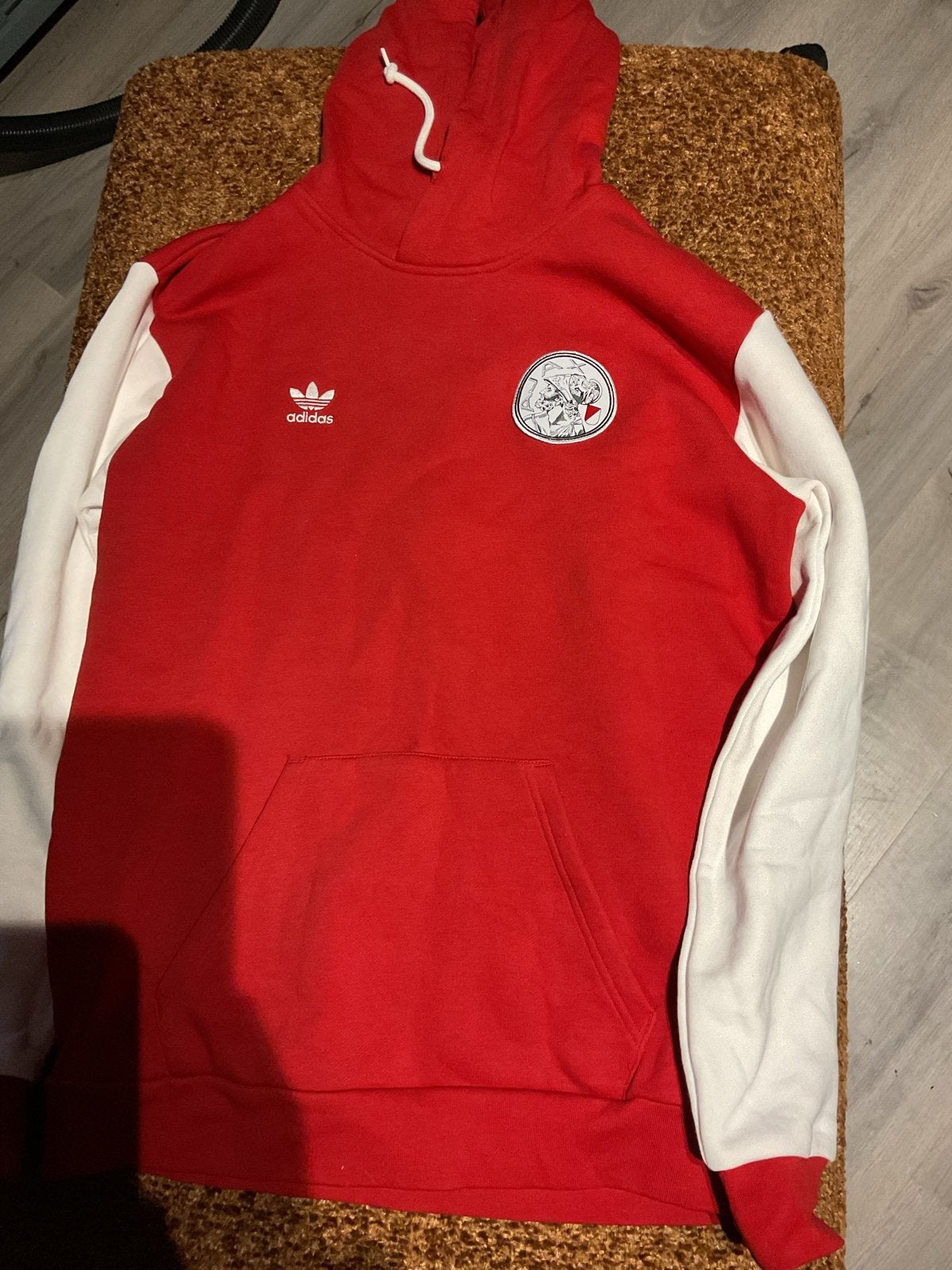 Adidas Ajax Hoodie Rood Wit Maat XL, Ophalen of Verzenden, Zo goed als nieuw, Maat 56/58 (XL), Rood
