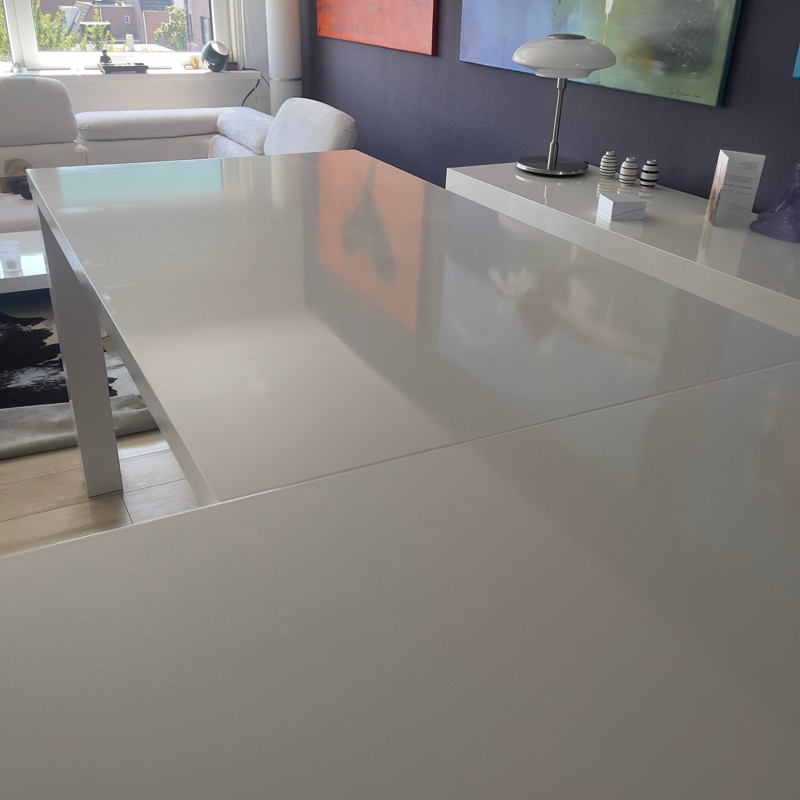 2 Moderne hoogglans witte bartafels, Ophalen, Overige materialen, 50 tot 100 cm, Zo goed als nieuw