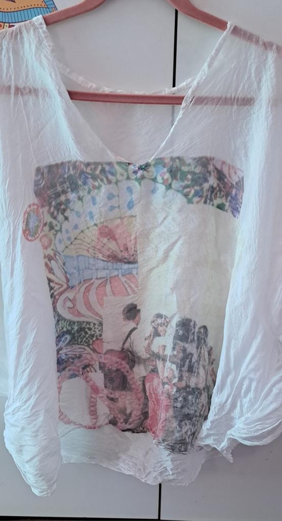 Heel leuk doorzichtig blousje met vleermuismouwen 1 maat, Kleding | Dames, Verzenden, Wit, Maat 42/44 (L), Zo goed als nieuw