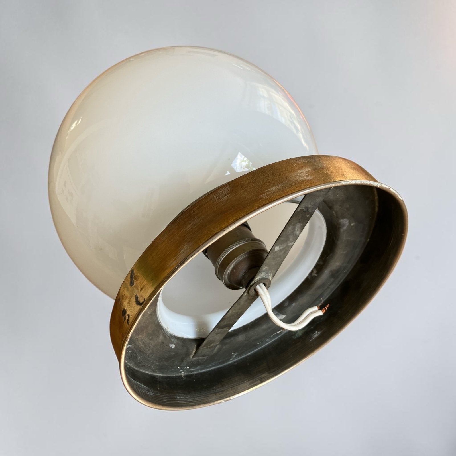 Oude Gispen ofBauhaus Plafonnière messing - & Opaline  Glas, Ophalen of Verzenden