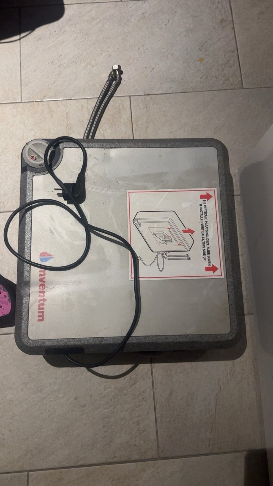 Inventum Modesto 10L Boiler - Zo goed als nieuw, Aardgas, Zo goed als nieuw, Minder dan 20 liter, Onbekend