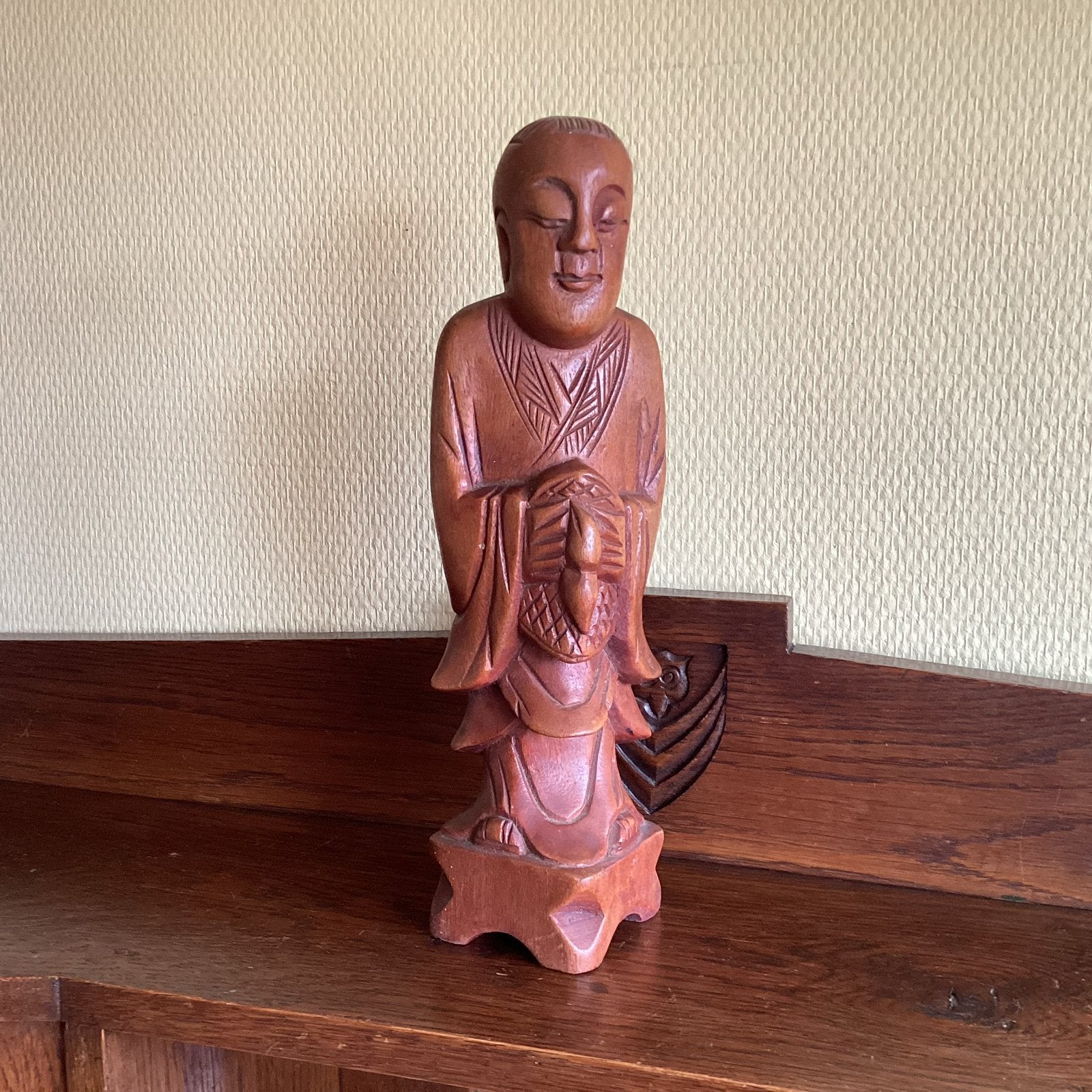 Houten Boeddha Beeld - Aziatische Sculptuur, 30 H, voor 6 €., Antiek en Kunst, Ophalen of Verzenden, Handgemaakt, 20 - 50 cm, Beeld