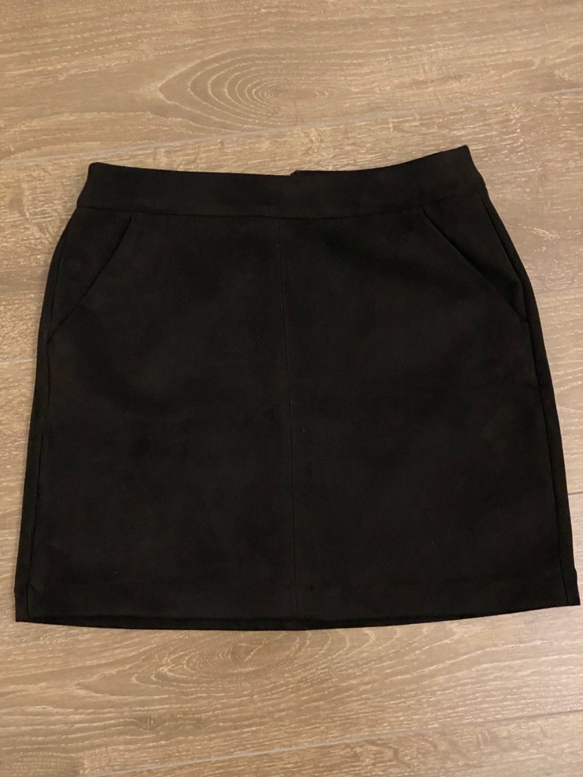 GRATIS NIEUW Rokje rok zwart suede-achtig mt 36 S VERO MODA, Kleding | Dames, Rokken, Vero Moda, Zwart, Nieuw, Ophalen of Verzenden