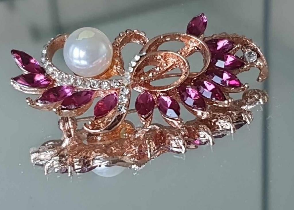 Oude chique Grote Broche., Ophalen of Verzenden, Nieuw, Zilver