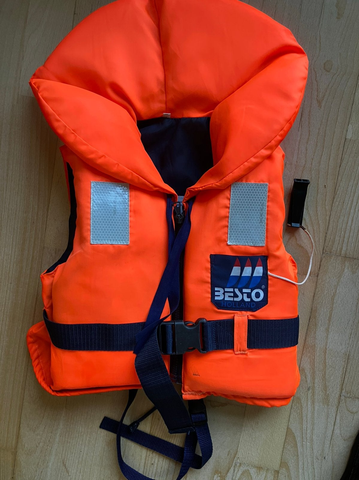 Besto kinder zwemvest (20-30 kg), Ophalen of Verzenden, Zo goed als nieuw, Kind, Reddingsvest of Zwemvest