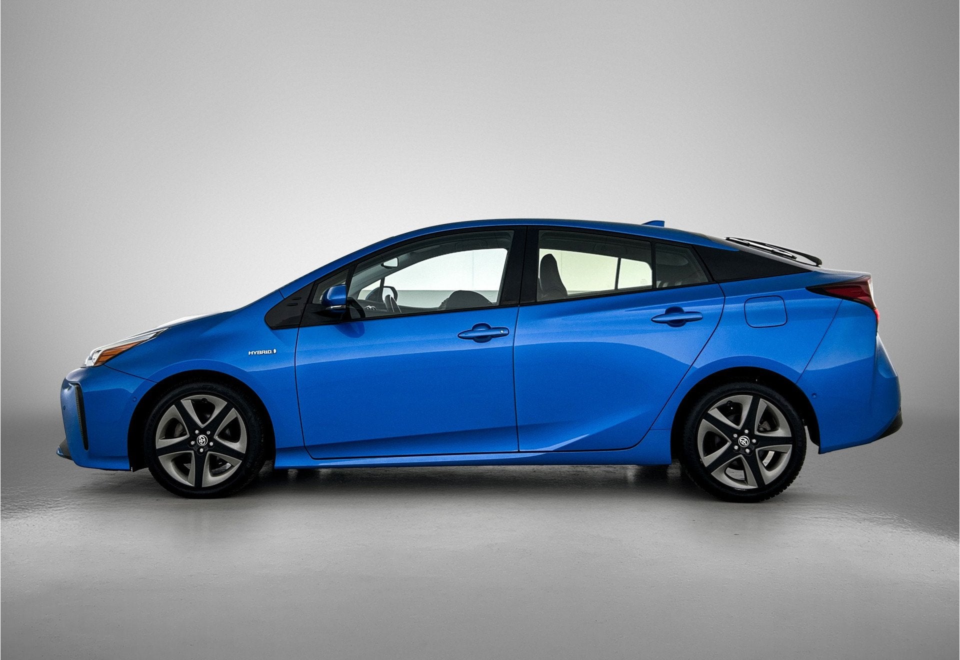 Toyota Prius 1.8 Executive | Zwart lederen bekleding | JBL |, Blauw, 122 pk, Leder, Hybride Elektrisch/Benzine