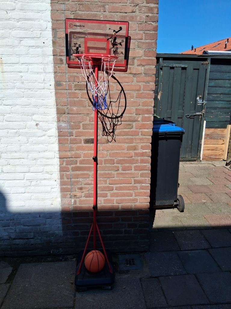 Hastro Basketbalring met standaard en bal (kids), Ophalen of Verzenden, Zo goed als nieuw, Ring, Bord of Paal