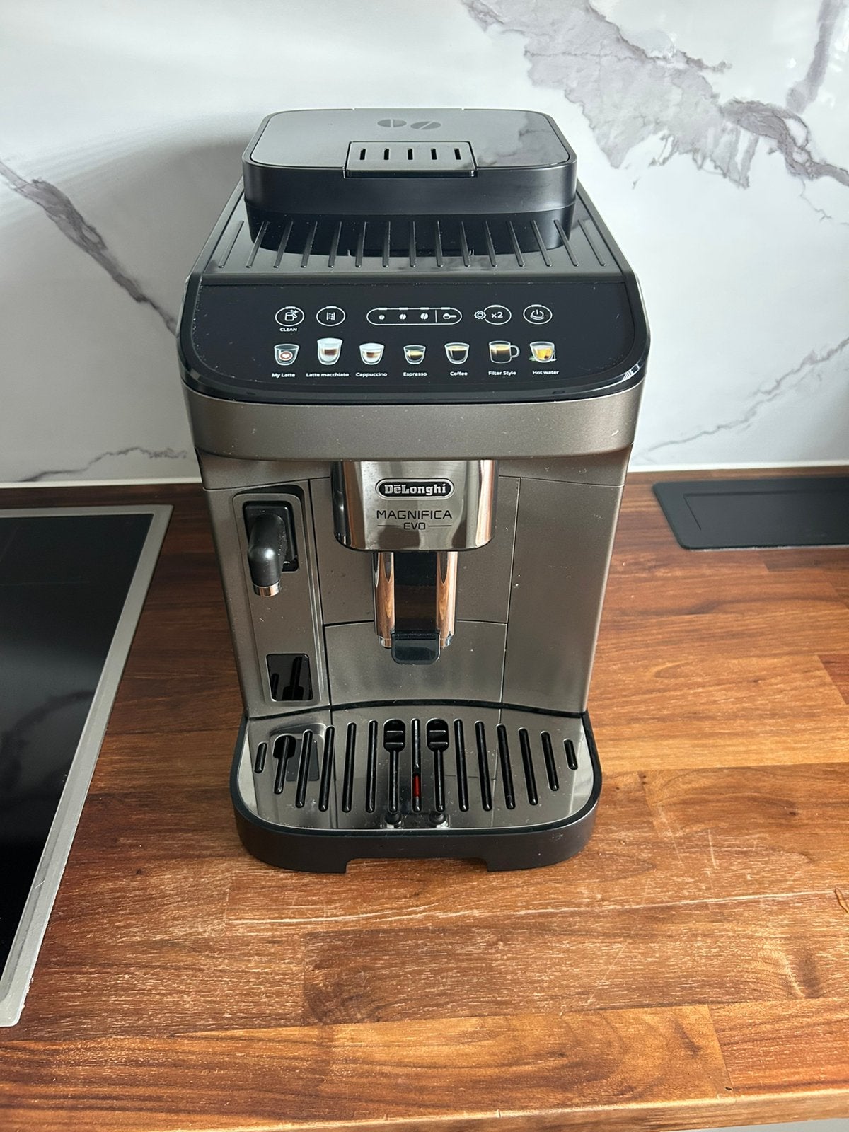 De’longhi Magnifica EVO ECAM 290.81.TB magni, Ophalen, Zo goed als nieuw, Koffiemachine