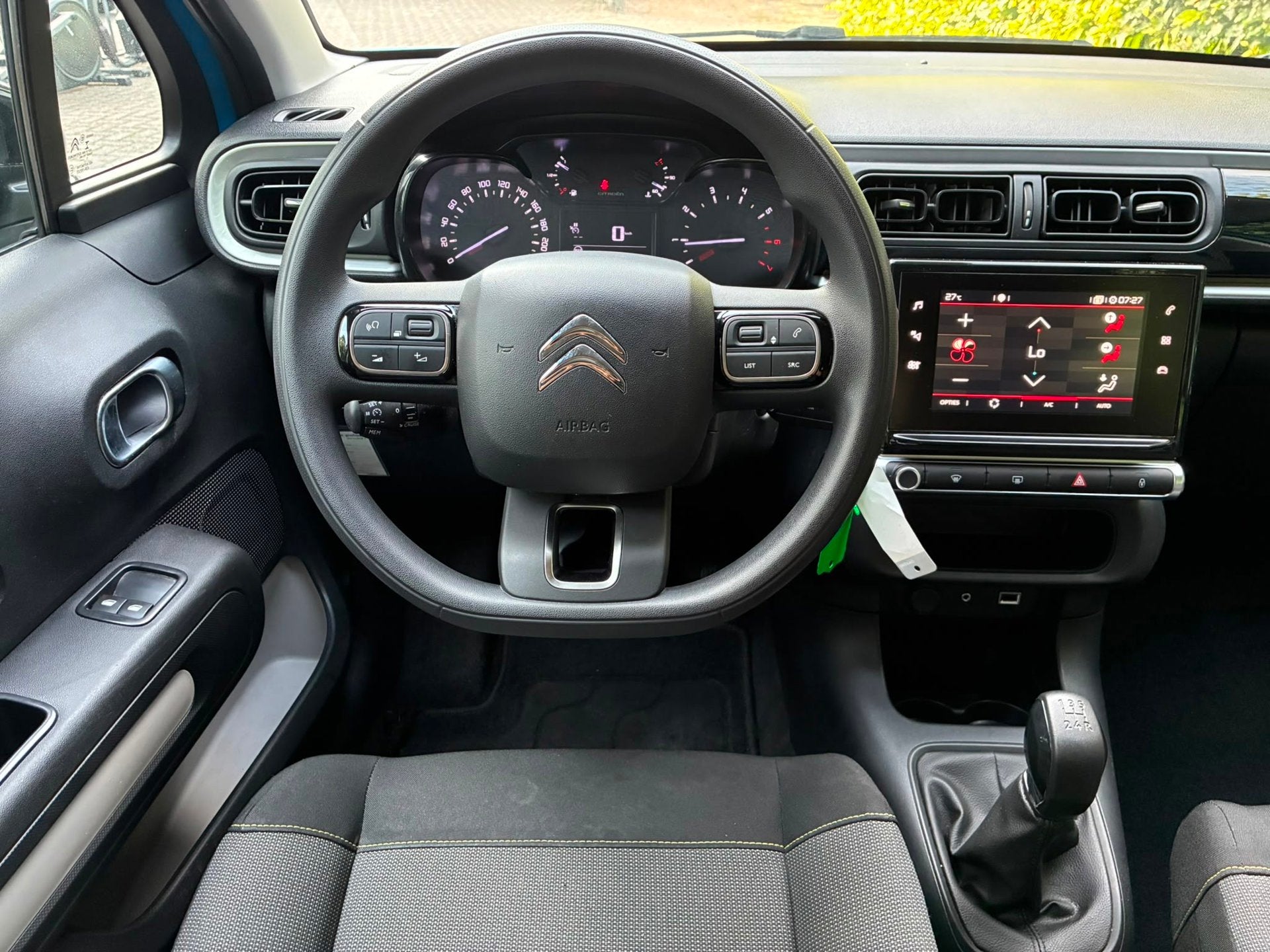 Citroen C3 1.2 PureTech Feel I Carplay I Navigatie, Voorwielaandrijving, 1199 cc, 450 kg, Origineel Nederlands