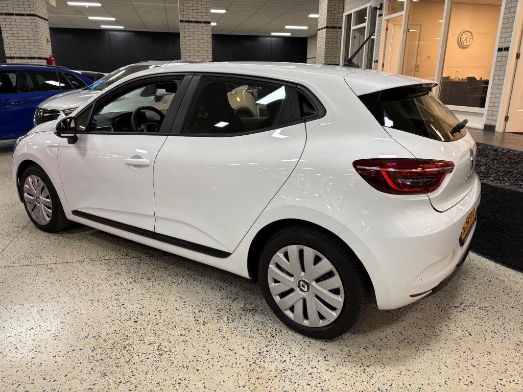 Renault CLIO 1.6 Hybrid 140 Navigatie Airco PDC Cruise Apple, Automaat, 94 pk, 28 km/l, Gebruikt