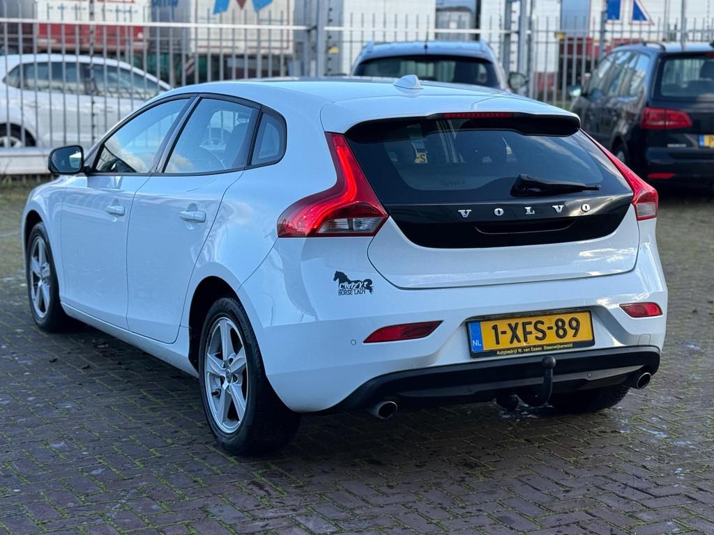 Volvo V40 2.0 D4 Base Business Export, Auto's, Volvo, Voorwielaandrijving, Euro 5, Stof, Gebruikt