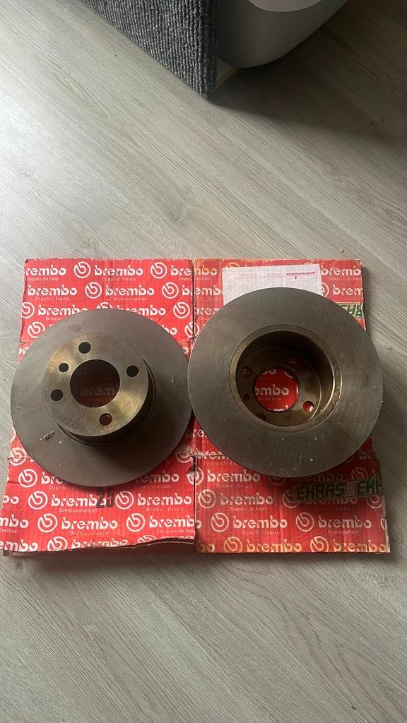 Brembo bmw e30 318 remschijven, Ophalen, Nieuw, BMW