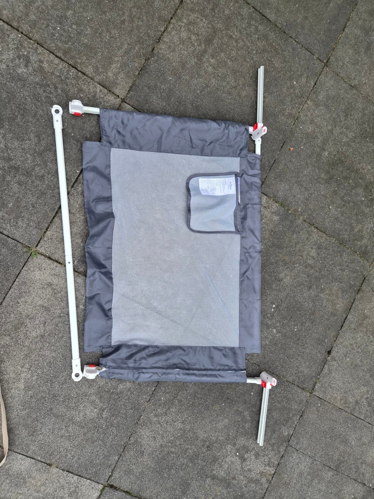 Handig bedrekje voor caravan of thuis, Ophalen