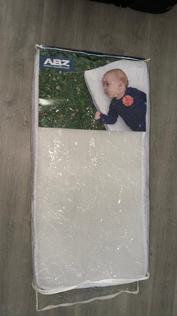 Airgosafe combi matras, witte panter + airgosafe topper, Zo goed als nieuw, Matras, Eenpersoons, 70 cm of minder