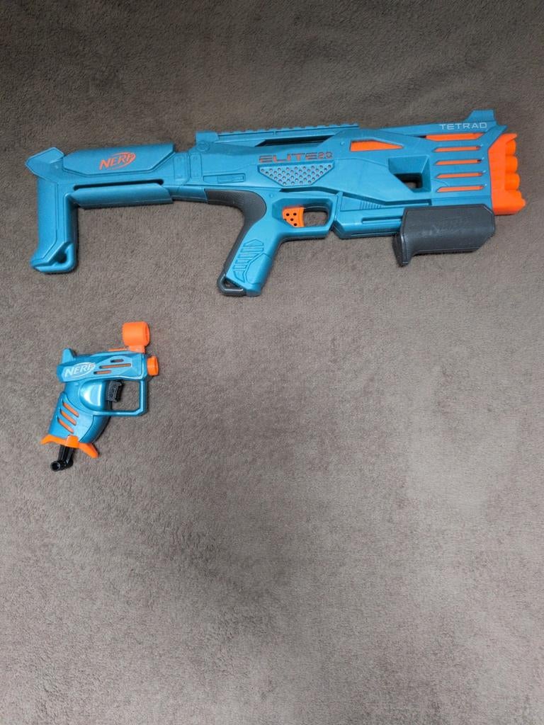 Nerf Elite 2.0 Tetrad en klein pistooltje, Ophalen of Verzenden, Gebruikt, Jongen of Meisje