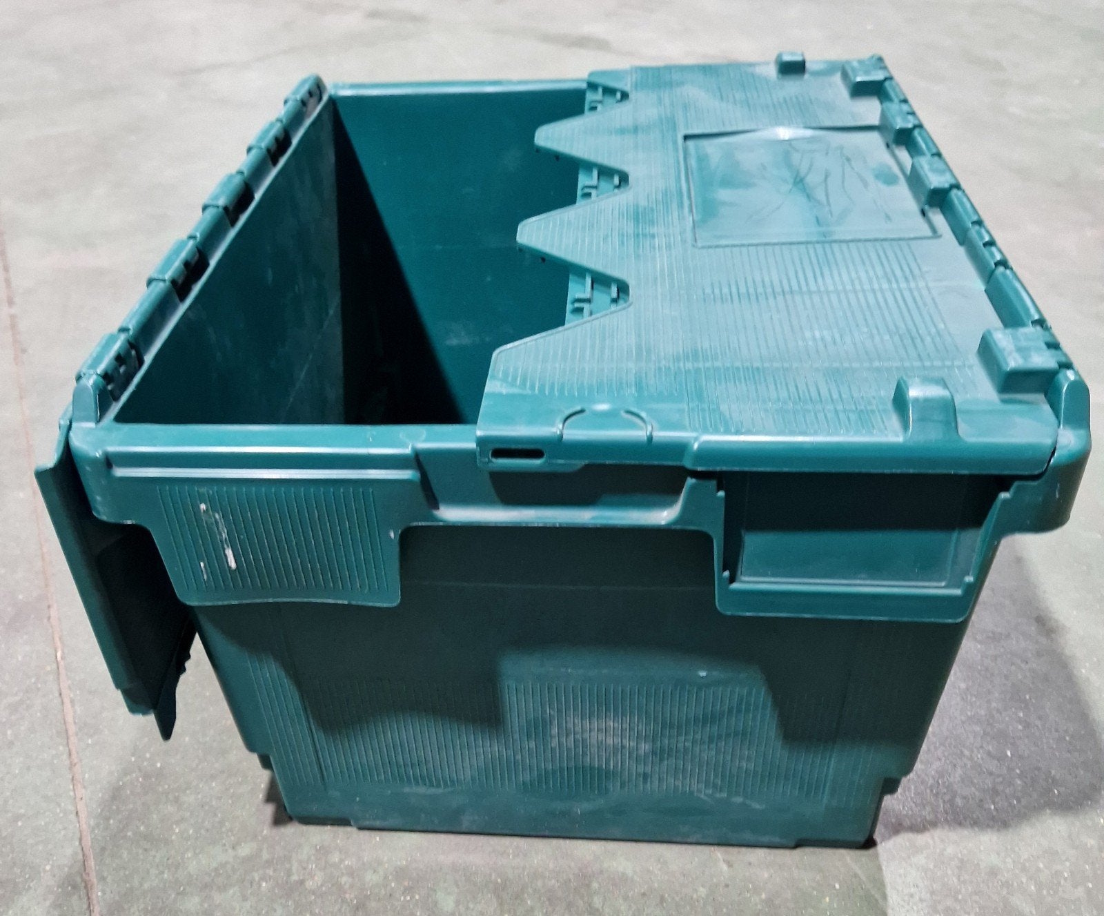 Foto 8 van opbergboxen partij bakken opbergbakken voorraadbakken
