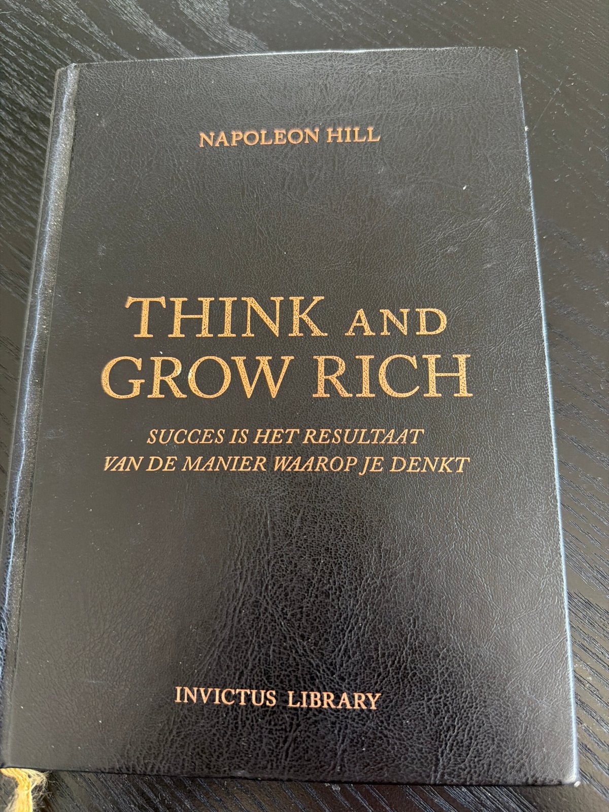 Think and Grow Rich - Napoleon Hill (Invictus Library), Ophalen of Verzenden, Zo goed als nieuw, Nederland