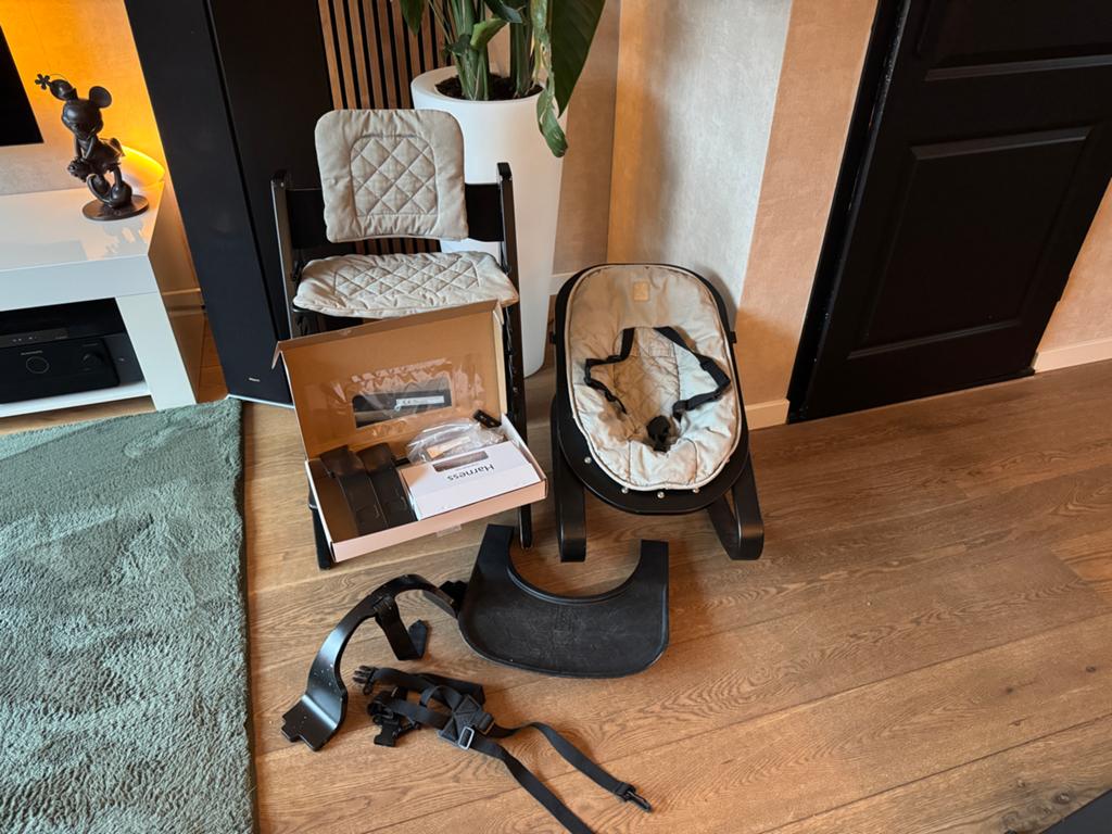 Kidsmill Up Kinderstoel incl. Babyset & Newbornset, Ophalen of Verzenden, Zo goed als nieuw, Meegroeistoel, Aanschuifbaar