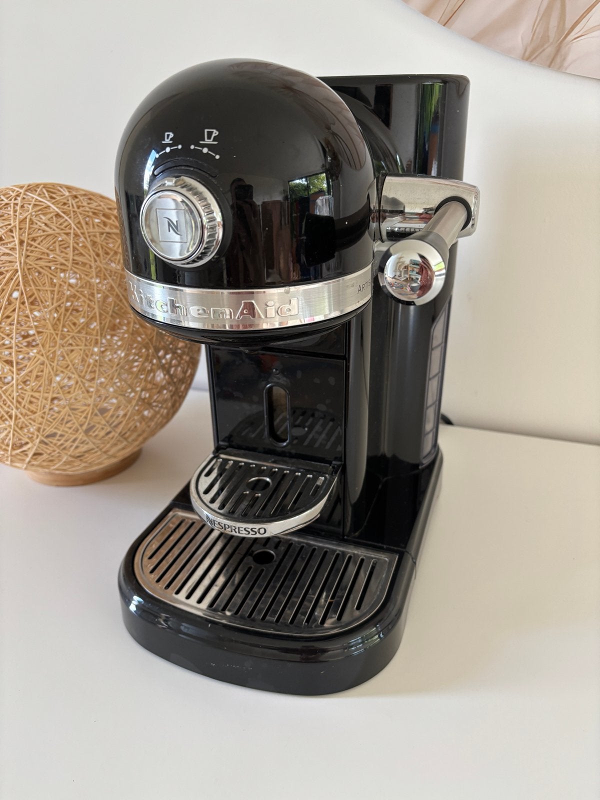 Nespresso KitchenAid Koffiezetapparaat, Gebruikt, Koffiemachine, Ophalen of Verzenden, 4 tot 10 kopjes