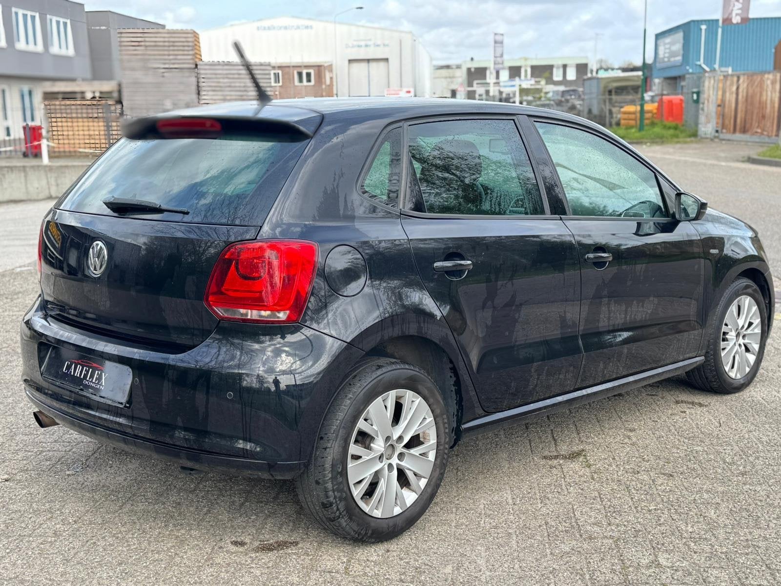 Volkswagen Polo 1.2 TSI LIFE PDC/CRUISE/NW Ketting, Auto's, Voorwielaandrijving, Euro 5, Stof, Gebruikt