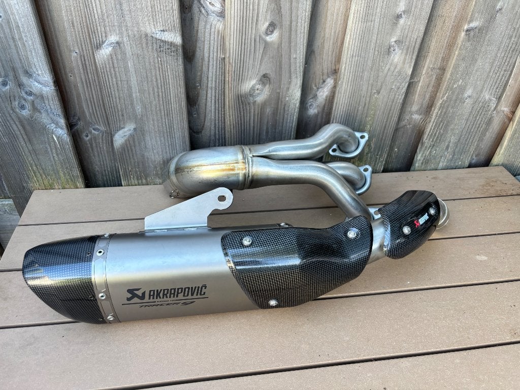 Akrapović uitlaat Yamaha Tracer 9, Ophalen, Nieuw