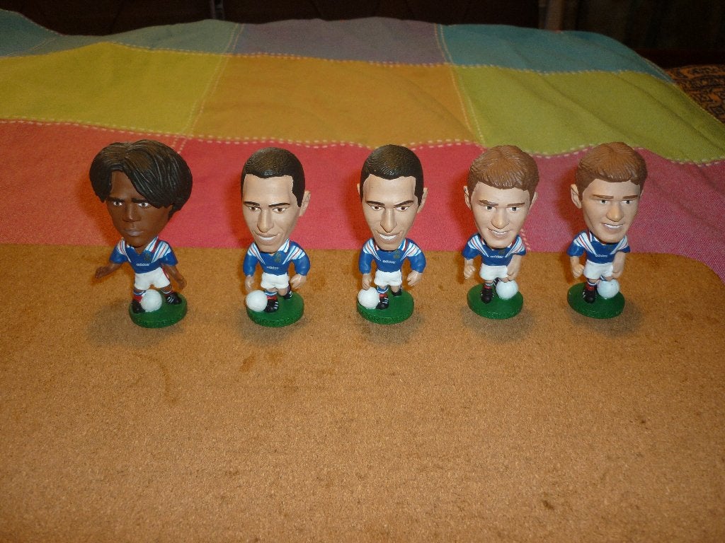 5 Franse voetbal poppetjes in goede staat, Verzamelen, Ophalen of Verzenden, Zo goed als nieuw, Buitenlandse clubs, Beeldje of Poppetje