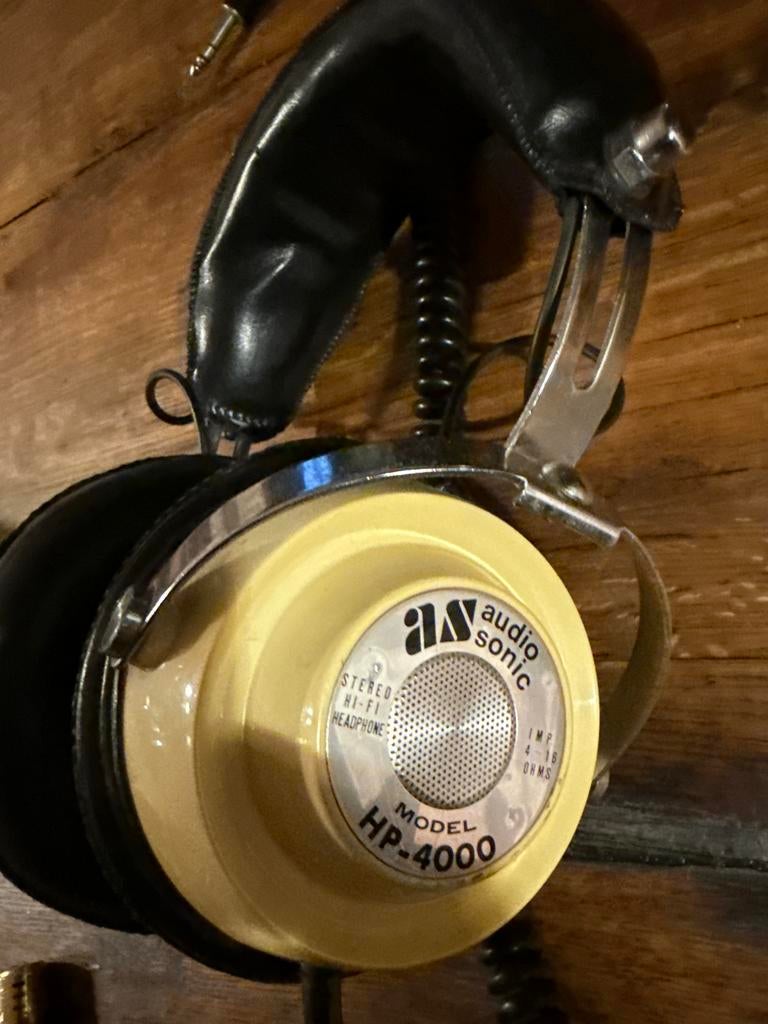 Vintage Audio Sonic HP-4000 Stereo Hoofdtelefoon, Ophalen of Verzenden, Gebruikt, Over oor (circumaural), Overige merken