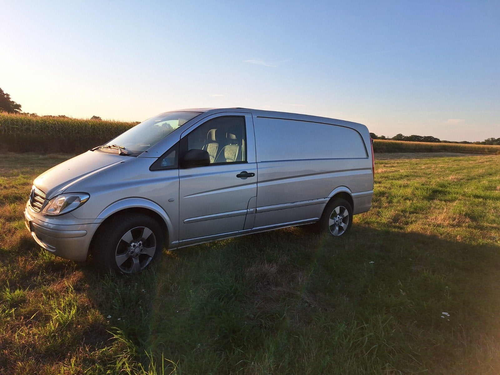 Mercedes-Benz Mercedes vito buscamper, Auto's, Diesel, 115 pk, Particulier, Zilver of Grijs