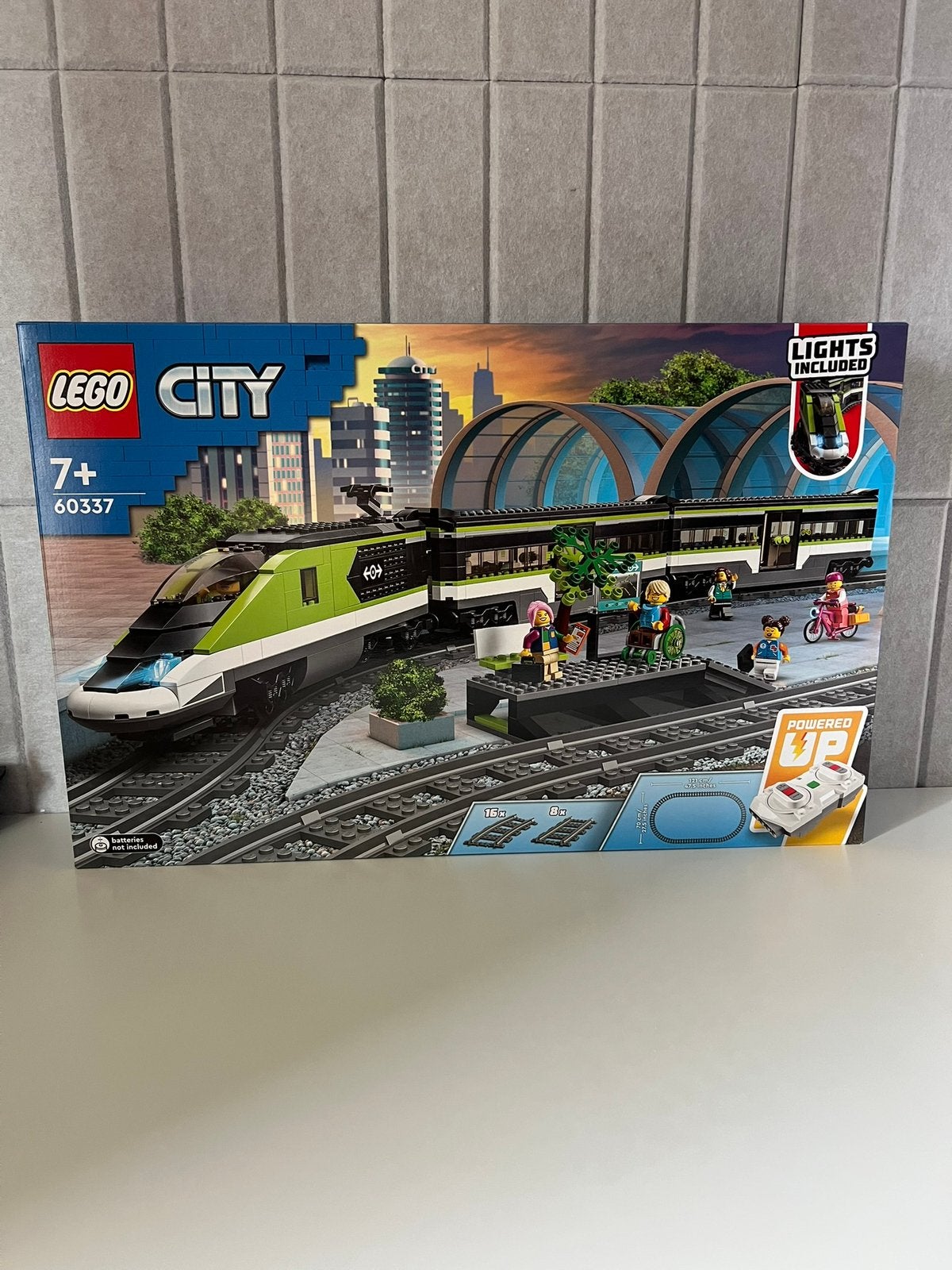 Lego city sneltrein nieuw. 60337 meerdere op vooraad, Kinderen en Baby's, Ophalen of Verzenden, Zo goed als nieuw
