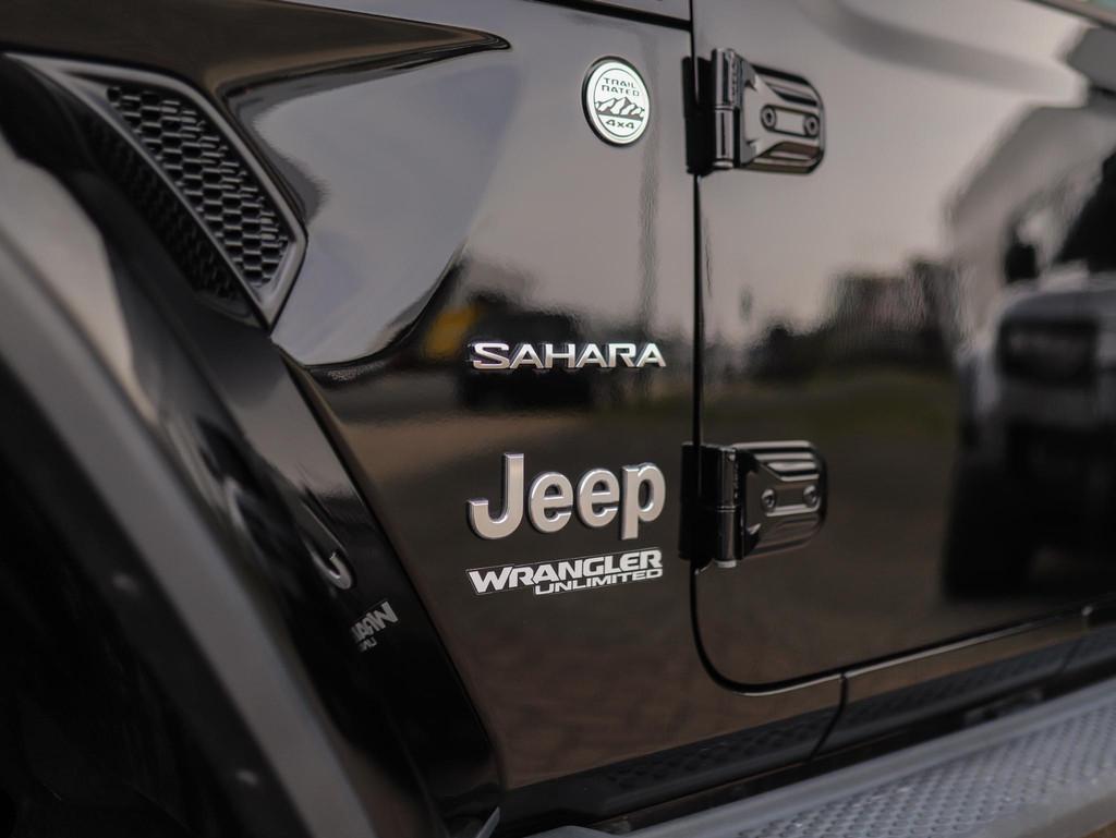Jeep Wrangler 2.0T Sahara | Alpine | Leder | Camera | Stuur/, Automaat, 450 kg, Euro 6, 4 cilinders