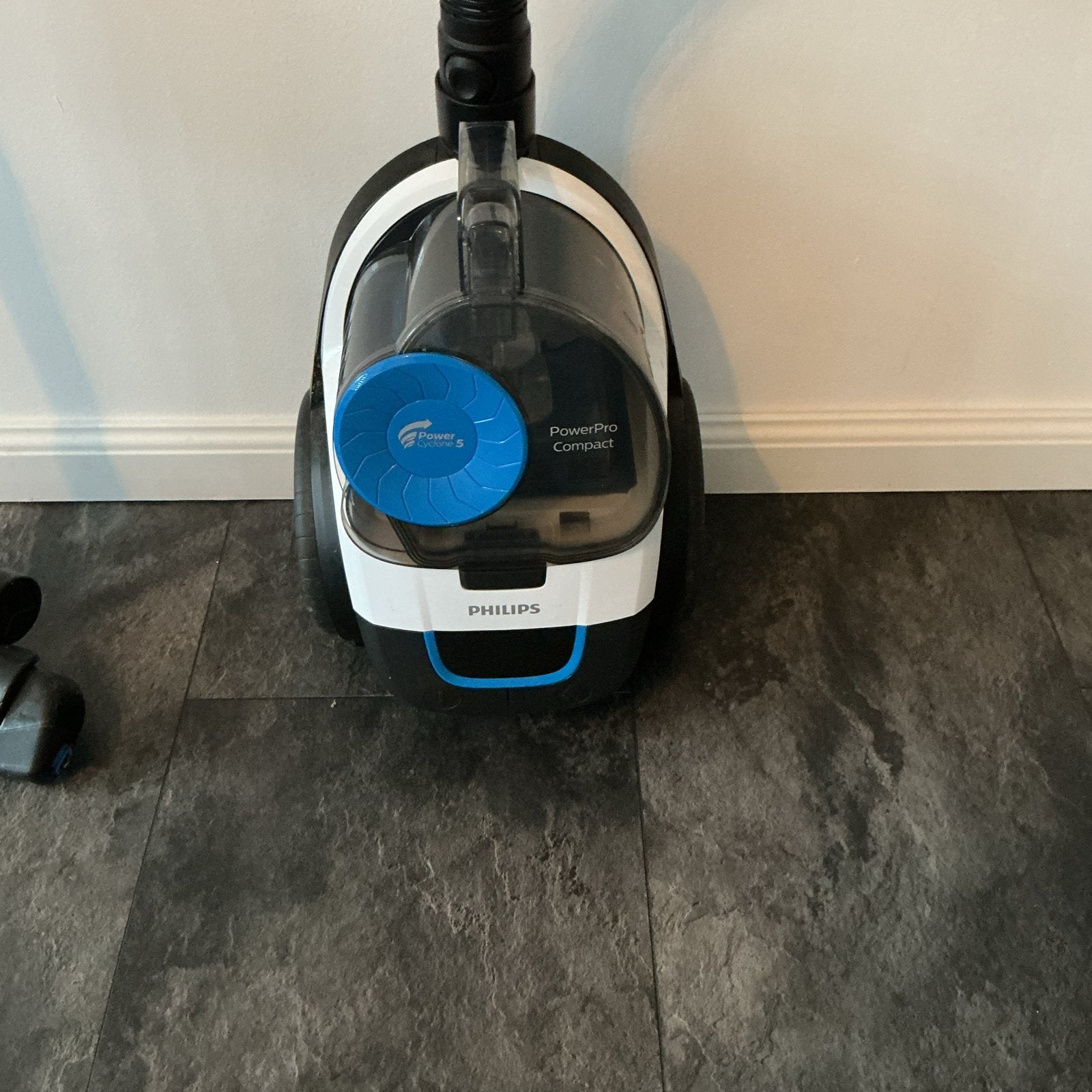 Philips PowerPro Compact Stofzuiger - Zonder Zak, Ophalen, Philips, Zo goed als nieuw, Reservoir