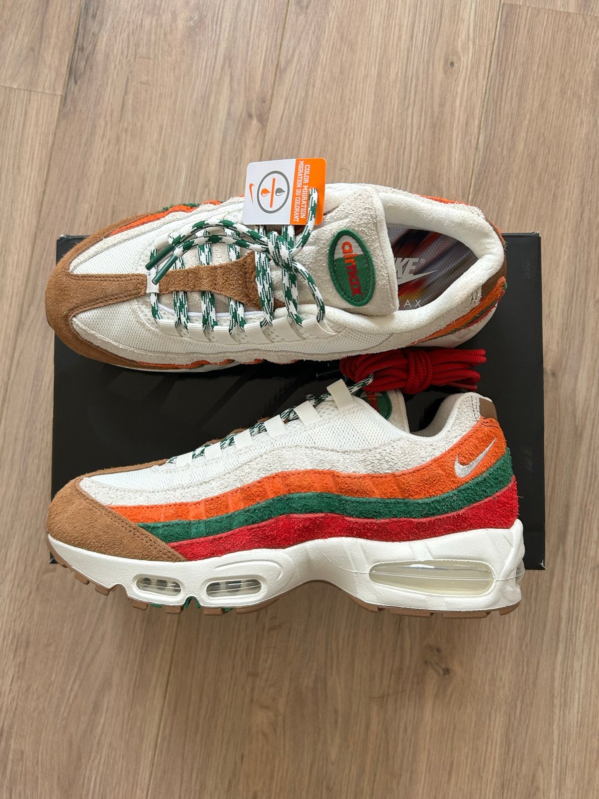 Nike Air Max 95 OG Big Bubble 7-Eleven - EU 42.5 - Nieuw, Ophalen of Verzenden, Nieuw, Overige kleuren, Sneakers of Gympen