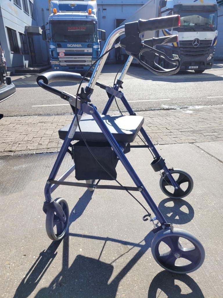 Rollator met opbergzak., Diversen, Rollators, Ophalen