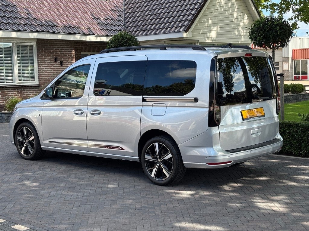 Volkswagen CADDY Maxi 1.5 TSI 115pk DSG MOVE Pano, LED, Navi, Automaat, Met garantie (alle), Bedrijf, Zilver of Grijs
