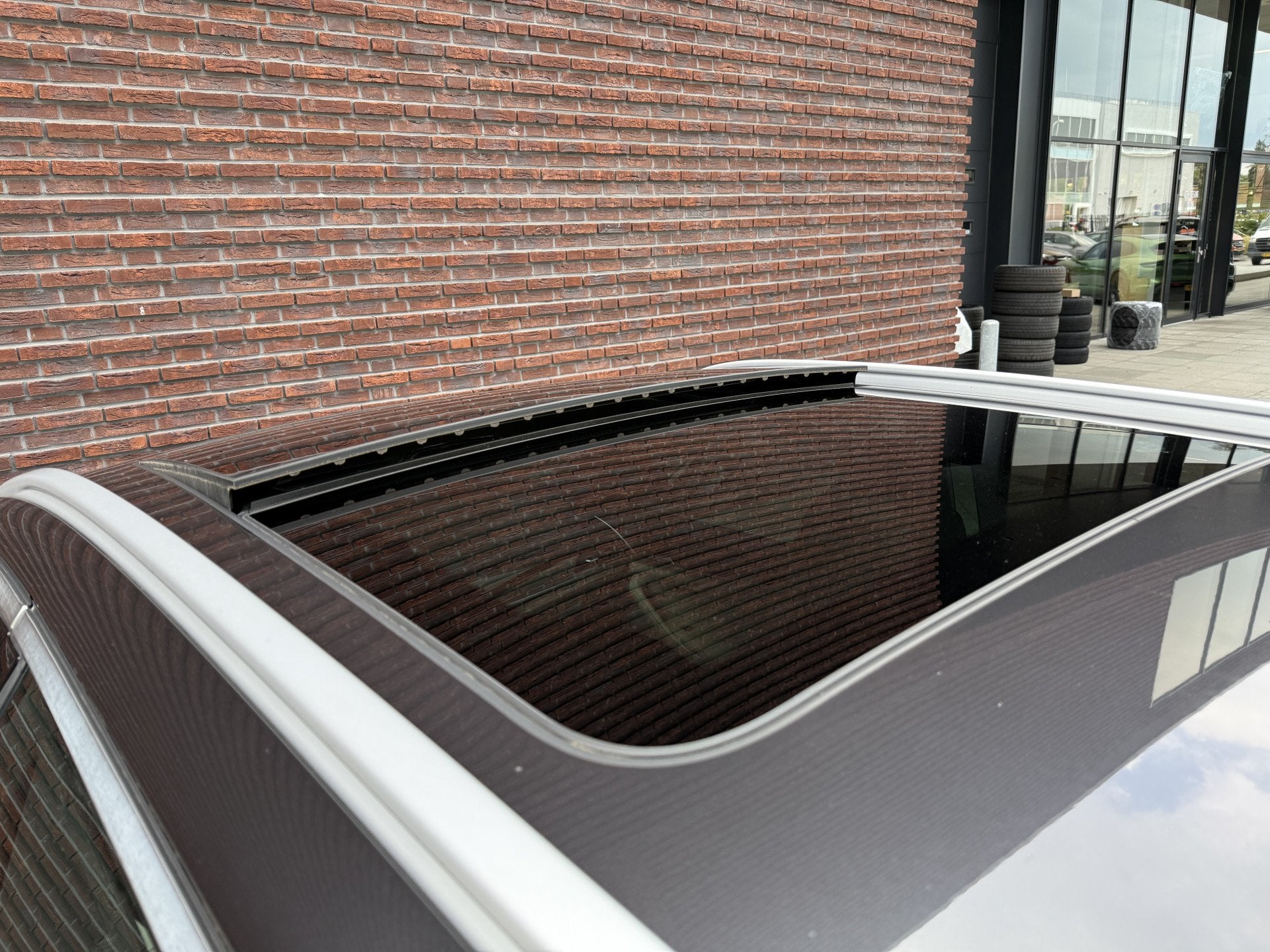 Foto 3 van BMW 5 Serie Touring 520i High Executive Sport Line